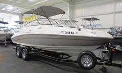2007 Yamaha 230 SX
NICE 2007 YAMAHA SX 230 WITH ONLY 192 ENGINE HOURS!&nbsp; Twin 160 hp Yamaha 4-stroke EFI engines powers this nicely equipped jet boat.&nbsp; Features include:&nbsp; Cobra Jet Steering, bimini top w/boot, boat cover, full walk-thru