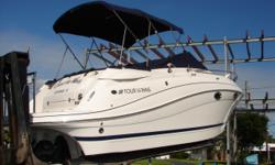 ACCOMMODATIONS & LAYOUT: 2008 Four Winns V278 with Generator This roomy cruiser strikes the right balance between comfort and performance. The expansive interior has an upscale decor package that includes High Gloss Cherry Cabinetry, Ultra-leather