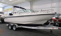 2008 Boston Whaler 210 VENTURA
LOADED 2008 BOSTON WHALER 210 VENTURA!&nbsp; A 225 hp Mercury Verado supercharged 4-stroke outboard with hydraulic steering powers this fiberglass dual console.&nbsp;&nbsp;Features include:&nbsp; Mercury Mirage Plus