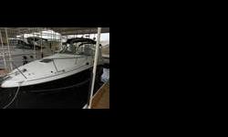 This is a very nice low hour Sundancer. This 280 makes a great cruiser of enjoy all the amenities of the luxurious cabin and overnight. Please call Chris Wilkinson for more information 918-937-2450. Specifications Model Name Length: 336 Length Overall