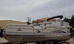 2009 G3 228C, Yamaha 90 Two Stroke, Bimini Top, AM/FM CD Player, and Tandem Axle Trailer.
Beam: 8 ft. 0 in.