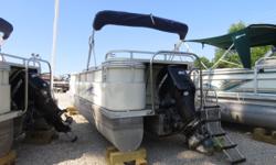 Gently used Tri-Toon with a Merc 90 EFI. If you don't like this one, we have more to pick from!
Call the Iguana Sales Gurus today at 573 355 5027!
Beam: 8 ft. 0 in.