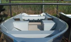 Boat Only
Function is what the Utility V Series is all about. They are built as tough as can be to stand up to the rigors of years of hard use. Popular with boat liveries and resorts they are very low maintenance. Cross ribs are spaced every 10 inches and