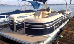 High Quality Bennington Pontoon Boat with Yamaha 115 4 Stroke and Great Layout! &nbsp;This boat has the rear facing lounges that everyone will be fighting over to relax in. &nbsp;There are only 65 Hours on this boat.
Bimini Top
Playpen Cover
CD Stereo