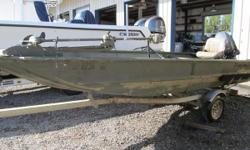 IN STOCK!!!!
2010 Tracker Grizzly 1648
************FINANCINFG AVAILABLE************ This 2010 1648 sits on a 2014 Magic Tilt galvanized trailer. The Yamaha 25SEHA is a 2013 with electric start. It also has a 70lb 24V Min Kota trolling motor with two