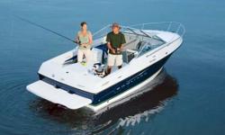 The perfect choice for families planning weekend cruises and daytime water sports activities. Just add freight, prep, documentation and options.
Without Trailer
Length overall (LOA) 19'4" (5.89 m)
Beam 7'11" (2.41 m)
Deadrise 19Â°
Approximate weight
