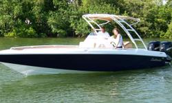 2011 LATTITUDE Latitude 28SS, 2011 LATTITUDE Latitude 28SS 2011 Latitude 28SS powered by twin Mercury 225HP Verados. This boat features a reverse arch with retractable bimini custom throttles gps console head custom trim tabs and much more. Latitude