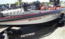 DESCRIPTION: INCLUDES&nbsp;HDS9 GEN2 ON CONSOLE, HDS9 GEN2 ON BOW, HOT FOOT, TRIM ON WHEEL, 1 POWER POLE, 112IB FORTREX, AND MERCURY 250 PRO MOTOR!!!!
Nominal Length: 20.9'
Length Overall: 20.8'
Beam: 8 ft. 0 in.