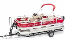 The BASS BUGGY 18 DLX is designed for three things: Family, Fishing, and Fun!
The spacious deck sports 3 fishing positions&mdash;2 fishing chairs up front and 1 astern, both with tool, rod, and drink holders, and 2 livewells to keep your catch healthy.