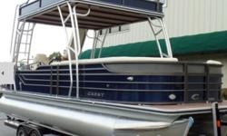 2016 Crest III 250 Tritoon CP3 with Upper Sundeck & Slide Like New Low Hours!
Never used in Saltwater.
Helm:
Custom Caliber Fiberglass Helm stand with LED cup holders.
Custom Dash Panel Switches
Custom Helm stand Windscreen
ABS Chain Link Panel with