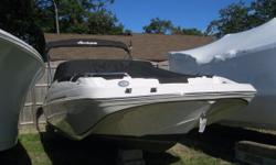 NEW INVENTORY
&nbsp;
&nbsp;
2016 Hurricane SD 187 OB
Features may include:
Canvas
Canopy; aluminum with protective boot
Construction
Bilge pump; automatic
Entertainment
Stereo; Sony Bluetooth and 2 speakers
Exterior
Anchor locker
Ladder; bow telescoping