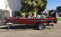 **75 HP 4-Stroke** Only 31 Hours still under Warranty, Minnkota Edge 45LB TM, On Board Charger, Lowrance Mark 5X Pro, Lowrance X-4 Pro, and More.&nbsp;
Not only is the TRACKERÂ® Pro Team&trade; 175 TXW America's favorite aluminum bass fishing boat, but