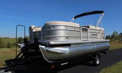 2017 Sweetwater 2086 SB
20'6" Taupe with beige vinyl flooring, split rear loungers, table, changing room, bimini top, LED front docking lights, chrome ski tow bar, deluxe captains chair, stereo with bluetooth, 4 speakers and factory snap on cover.
Plenty