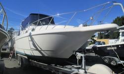 UNBELIVABLE ! MANY CUSTOM FEATURES !A well-styled cruiser by the standards of her day, the 296 Cruiser was Monterey?s first entry into the highly competitive market for 30-foot stern drive family weekenders. Hull construction is solid fiberglass, and her