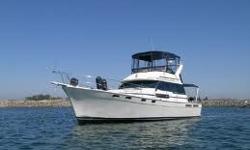 38' cruiser 2 cabins 2 heads tub and shower nice salon galley new fridge stove and ice maker wet bar with built in blender 2 diesel 150 gal tanks mitsubishi engines. generator new hot water heater. dining table that folds down to make an additional queen