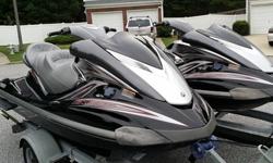 Selling a pair of 2006 Yamaha Fx Cruiser ho ( High Output ) Jet skis in good condition