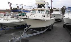 2006 PARKER 2520 SL,,,, LOADED !!!2006 PARKER 2520 SL SPORT CABIN Parker Boats is known for using a heavy build for all designs. A heavy build uses more material during construction resulting in a heavier boat. According to Parker Boats, this creates a