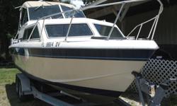 Former Mote Marine vessel. Well cared for needs very little work to make it a great boat. Lots of new extras. New exhaust, new battery, new starter, new risers, complete tune up, air conditioner, complete canvas (good condition) marine radio, depth