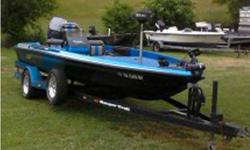 1993 RANGER COMANCHE 481 VOLT Anniversary Edition, 18', 150hp Mariner outboard, trolling engine, depth-finders, livewells, garage kept, incl trailer, EC $7500 neg 423-341-3484 .See item listed at http://www.recycler.com
Listing originally posted at
