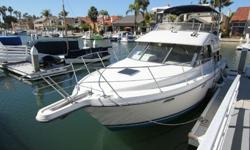 37' Carver 370 Diesel Powered Voyager For Sale in San Diego Vessel Highlights:Two staterooms, sleeping for sixDiesel engines for great economyDiesel generatorUpper and lower steering stationsTwo stateroomsLarge Bathroom (head) with separate showerHuge