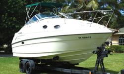 1997 Regal 242 Commodore Cabin Cruiser family fun Boat, Penta Volvo V8 5.7, starts right up, runs great, hull, floor, engine, outdrive are all in great condition, includes all the bells and whistles, 3 sinks, bathroom with shower, hot water heater, Large