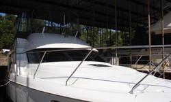 REDUCED!!!Powered by Twin 454's this Silverton 351 Sedan Cruiser has 187 Hours and is lake ready!! This is a true live-aboard boat.For more information call Jerry at 918-691-8823