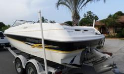 Great looking Wellcraft bowrider for sale. This is a 2001 Wellcraft 200ss with a Volvo Penta 5.7 GS motor and Volvo SX drive with stainless prop . The motor is rated at 260 hp and has a fuel consumption between 7-8 GPH at a cruise speed of 35 mph . The