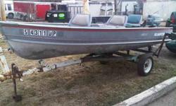 Reply to: [email removed] [Errors when replying to ads?]
ALUMACRAFT FISHING BOAT WITH 15HP. EVINRUDE MOTOR. PLUS IM THROWING IN A 4 SPEED MINN KOTA 23 LBS. THRUST TROLLING MOTOR, WORKS BUT NEEDS NEW PROP AND NO BATTERY. COMES WITH TRAILER, TITLE FOR BOAT