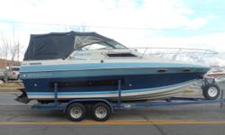 THIS BOAT IS A BANK REPO!
OMC 460 cid, 340 hp King Cobra engine, aprx 356 hours
OMC King Cobra sterndrive
Metal Craft 2-axle trailer w/surge brakes, spare tire,
side guides, & custom rims
(2) Batteries w/switch
Convertible top
Aft-bimini w/enclosure
Eagle