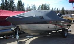 2012 PACKAGE. MERCURY 115 4 STROKE, SINGLE AXLE BUNK TRAILER WITH SPARE ON MOUNTED CARRIER, MINNKOTA 55PD BOW MOUNT TROLLING MOTOR, LOWRANCE ELITE 7HDI DEPTHFINDER, REMOVABLE KI/TOW BAR, 4 SEATS, 2 REAR JUMP SEATS, FORWARD AND AFT LIVEWELLS, ONBOARD